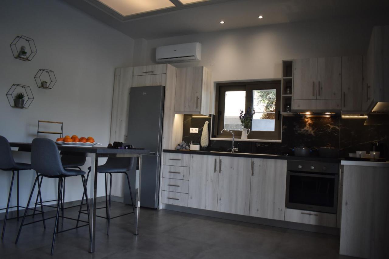 Апартаменти Athina'S Cozy House Sfakianalion Екстер'єр фото